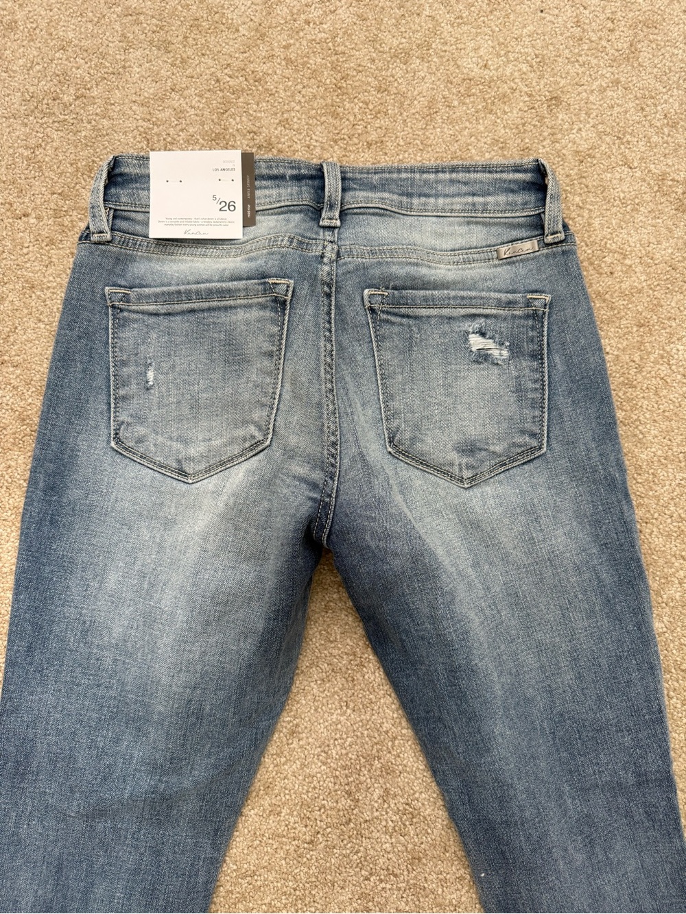 NWT KanCan Kaleigh Distressed Mid Rise Skinny Jeans Size 5/26 - Picture 4 of 7